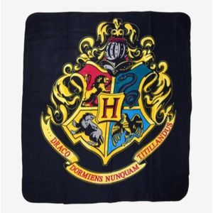 Harry Potter Hogwarts Crest Picnic Blanket